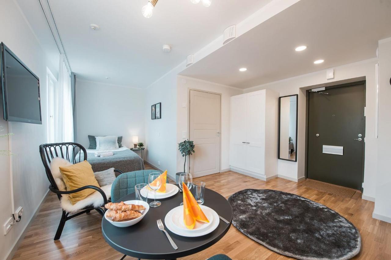 Forenom Serviced Apartments Helsinki Toeoeloe エクステリア 写真