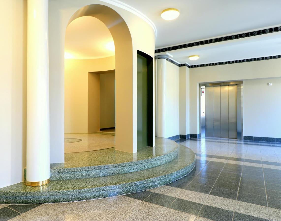 Forenom Serviced Apartments Helsinki Toeoeloe エクステリア 写真