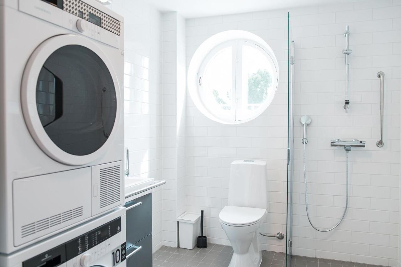 Forenom Serviced Apartments Helsinki Toeoeloe エクステリア 写真